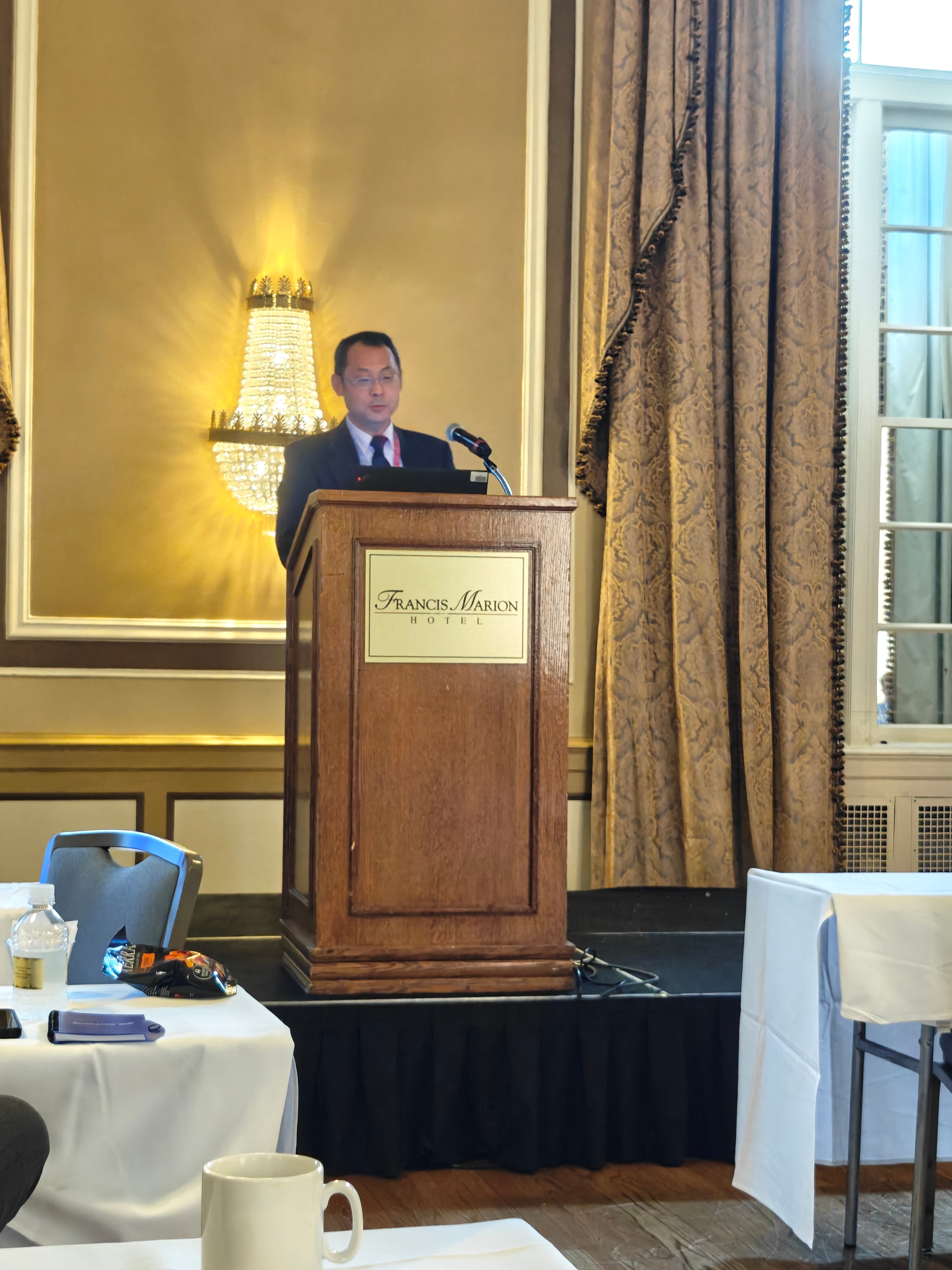 Dr. Guangrong Lu presenting at the Nineteenth International Conference on Endothelin.